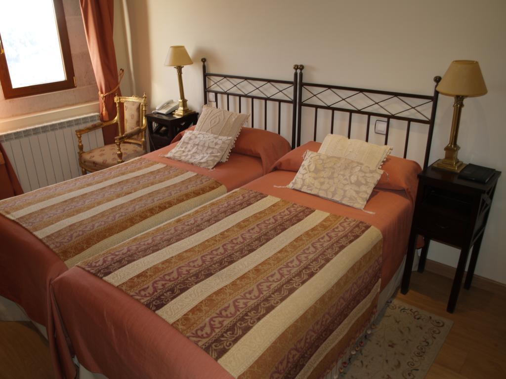 Residencia Real Del Castillo De Curiel Curiel de Duero Εξωτερικό φωτογραφία
